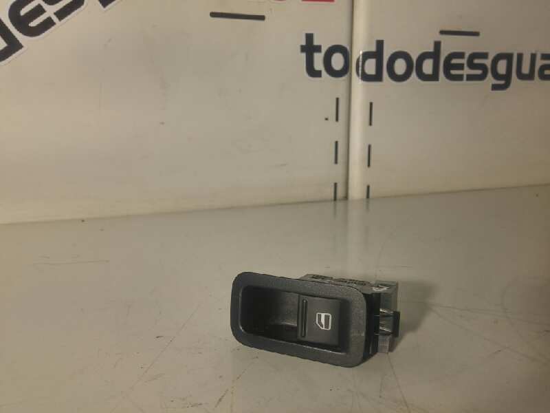 Mando elevalunas trasero izquierdo volkswagen polo 1.4 (6r1)