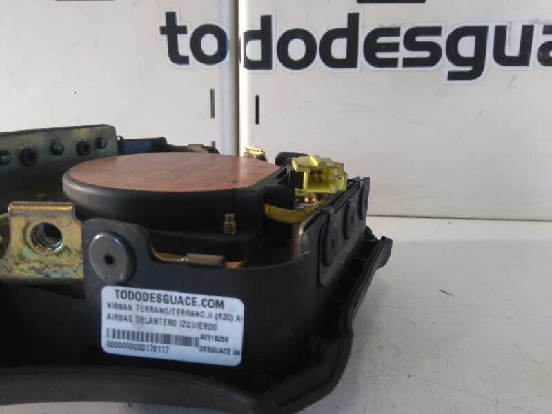 Airbag delantero izquierdo nissan terrano ii 2.7 tdi 4wd