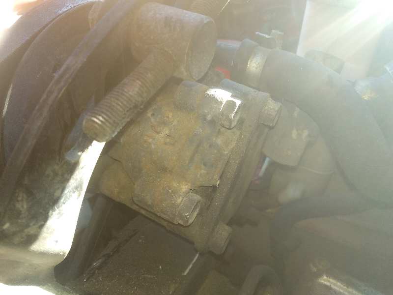 Bomba direccion nissan terrano ii 2.7 tdi 4wd