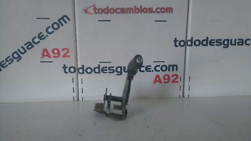 Palanca freno de mano nissan primera 2.0