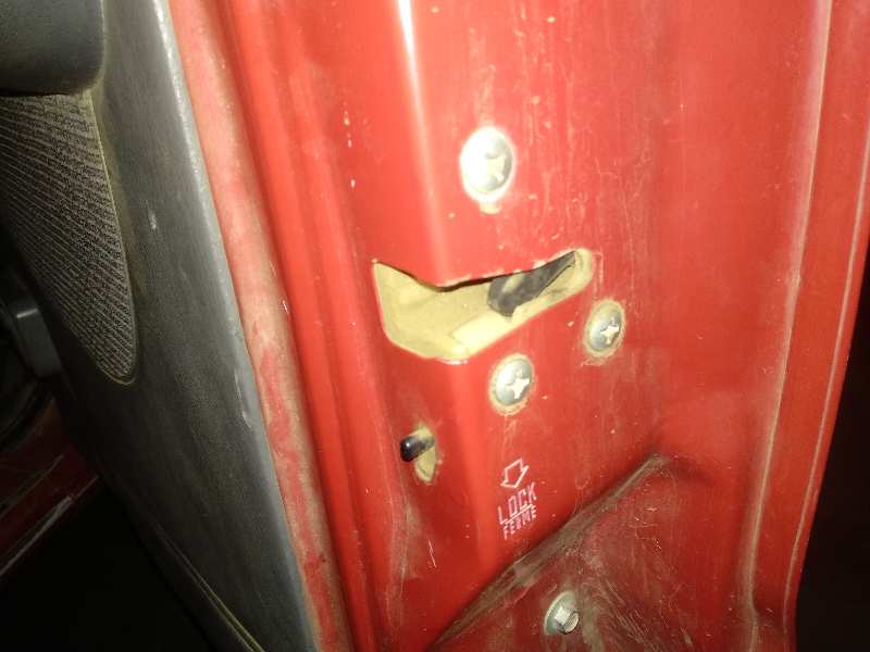 Cerradura puerta trasera derecha ford ranger 2.5 td 4x4