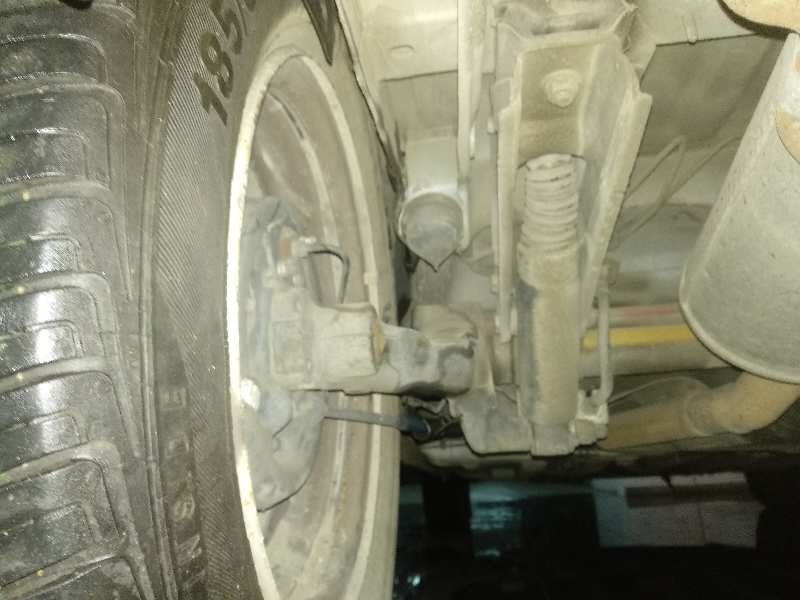 Amortiguador trasero izquierdo peugeot 306 1.9 d