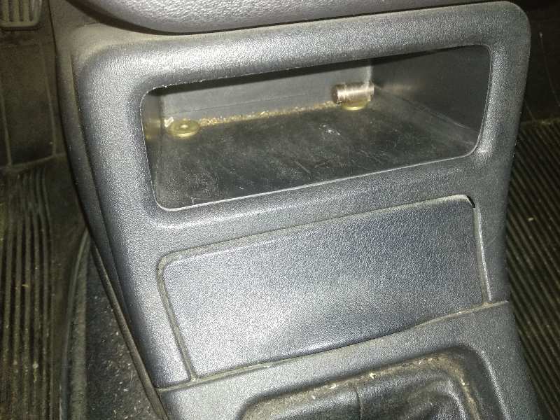 Cenicero peugeot 306 1.9 d