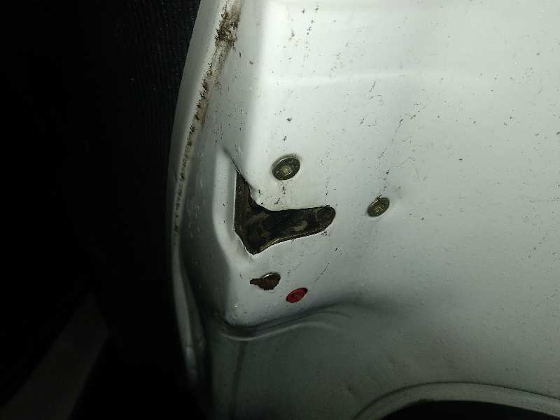 Cerradura puerta trasera derecha peugeot 306 1.9 d