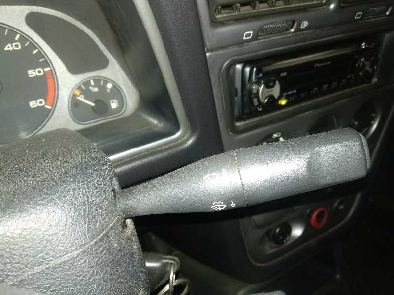 Mando limpia peugeot 306 1.9 d