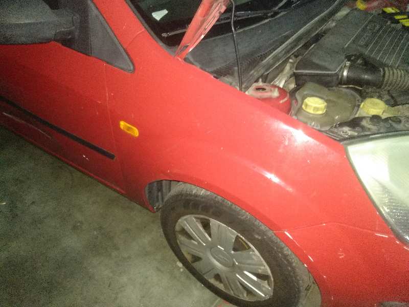 Aleta delantera derecha ford fiesta v 1.4 16v