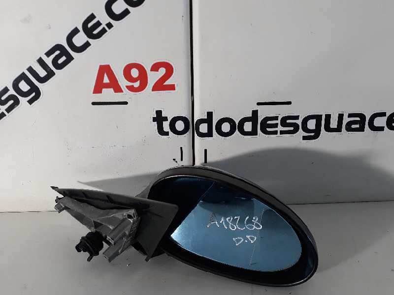 Retrovisor derecho electrico bmw 1 118 d