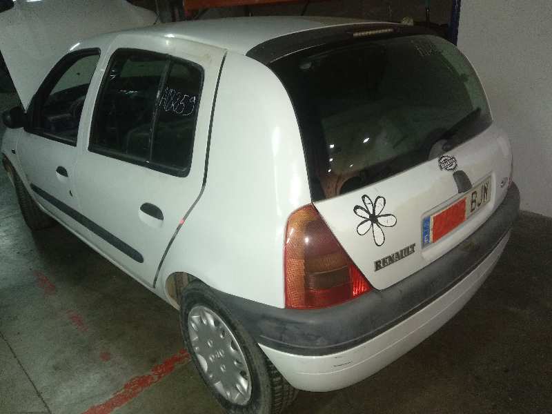 Piloto trasero izquierdo renault clio ii 1.9 dti (bcb0u)