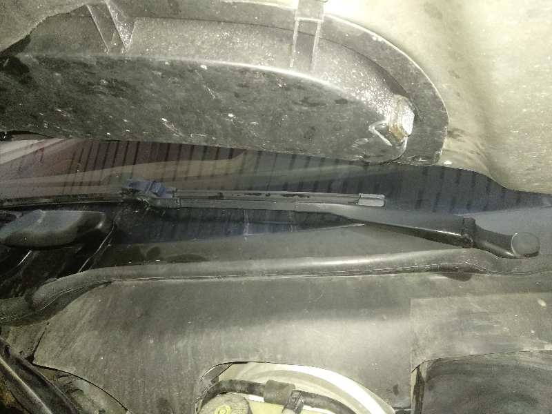 Brazo limpia delantero izquierdo mercedes-benz clase s s 400 cdi (220.028 220.128)