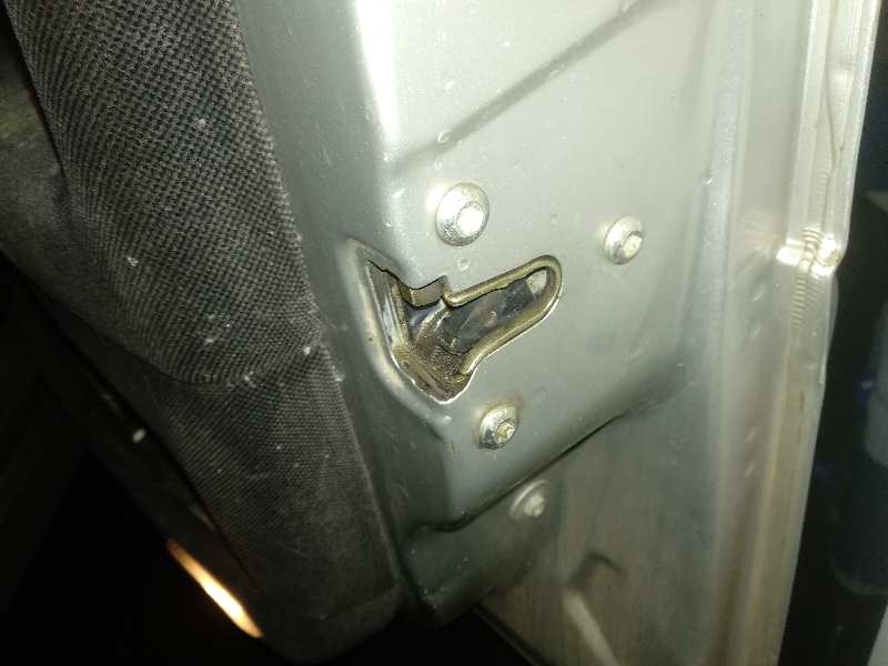 Cerradura puerta delantera derecha opel vectra b fastback 2.0 dti 16v (f68)