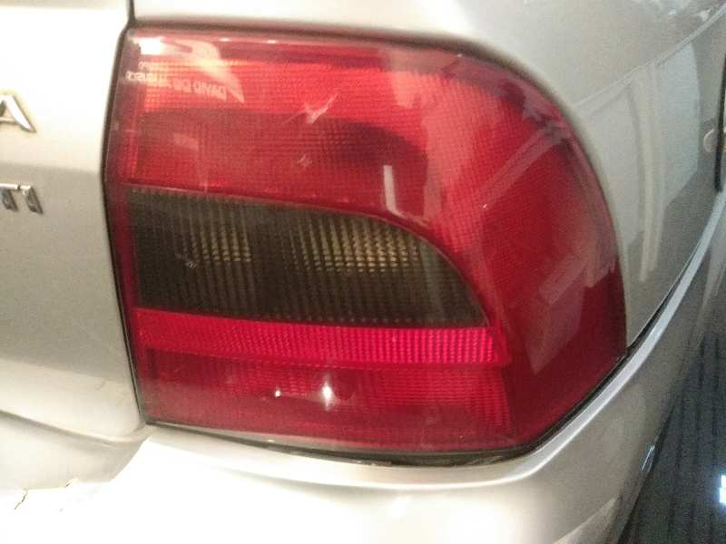 Piloto trasero derecho opel vectra b fastback 2.0 dti 16v (f68)