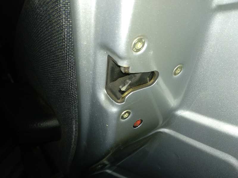 Cerradura puerta trasera derecha 1.6 16v