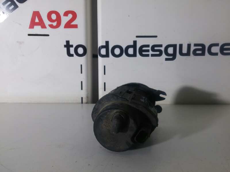  faro antiniebla izquierdo   audi a6 berlina (4b2) 2.5 tdi 2.5 v6 24v tdi