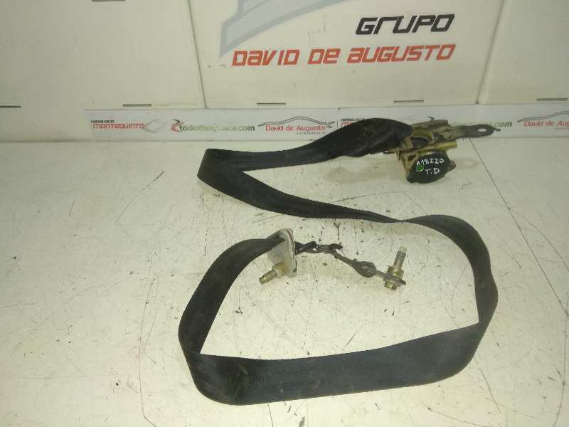 Cinturon seguridad trasero derecho nissan terrano ii 2.7 td 4wd