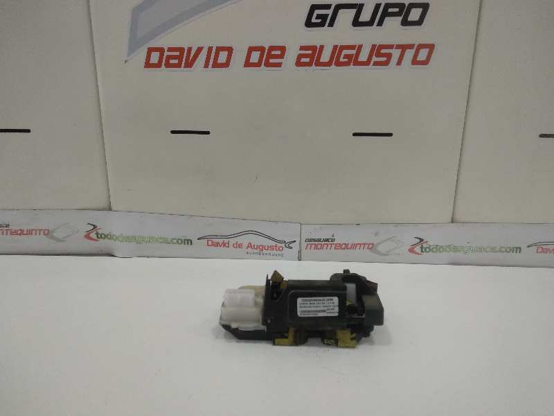 Cerradura puerta trasera izquierda citroen xsara 1.9 d