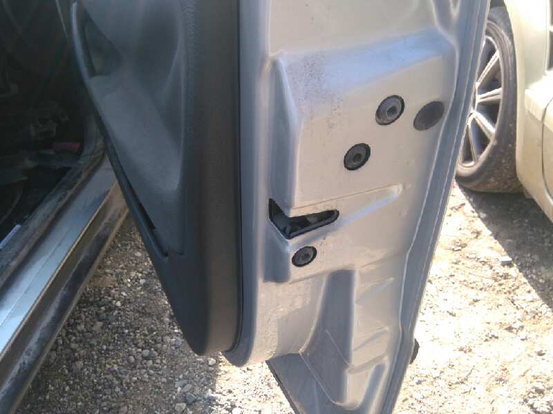 Cerradura puerta delantera derecha volkswagen passat berlina (3b3