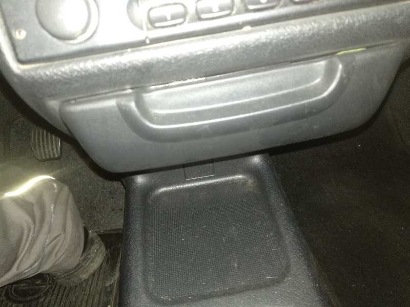 Cenicero opel corsa b 1.2 i 16v (f08 f68 m68)