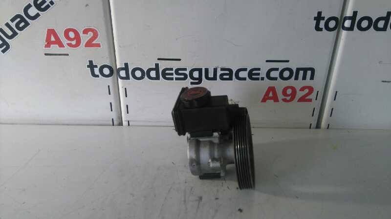 Bomba direccion peugeot 206 fastback 1.4 lpg