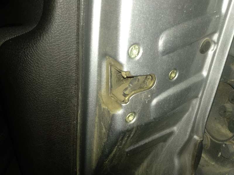 Cerradura puerta delantera derecha peugeot 206 fastback 1.4 lpg