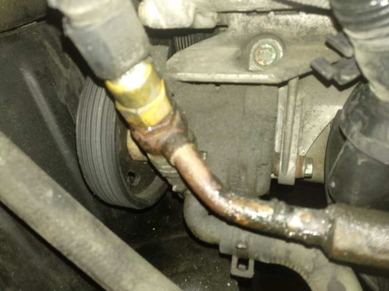 Bomba direccion volkswagen golf iv 1.8 t