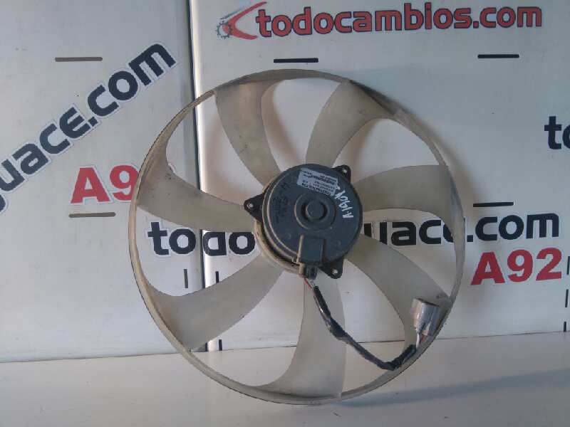 Electroventilador toyota auris 1.4 d4d (nde150_)