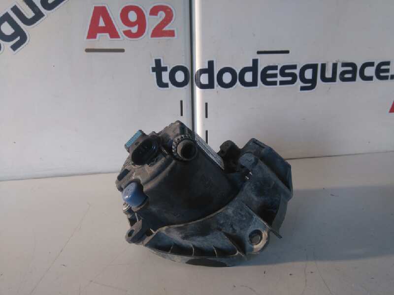 Faro antiniebla izquierdo toyota auris 1.4 d4d (nde150_)