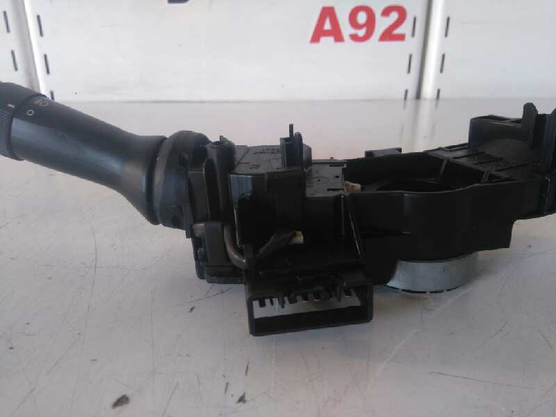 Mando intermitentes toyota auris 1.4 d4d (nde150_)