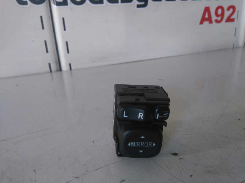 Mando retrovisor toyota auris 1.4 d4d (nde150_)