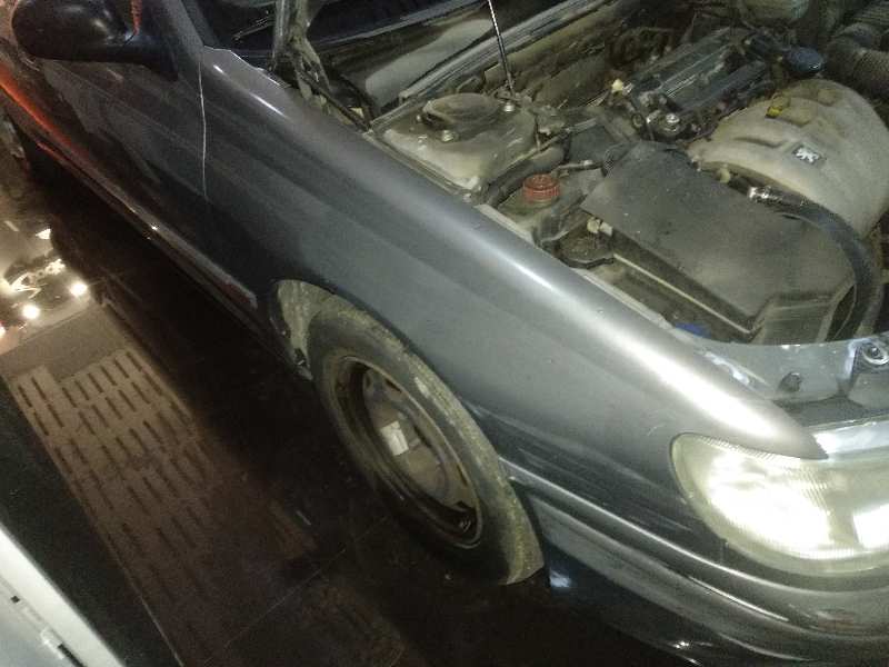 Aleta delantera derecha peugeot 406 2.0 16v
