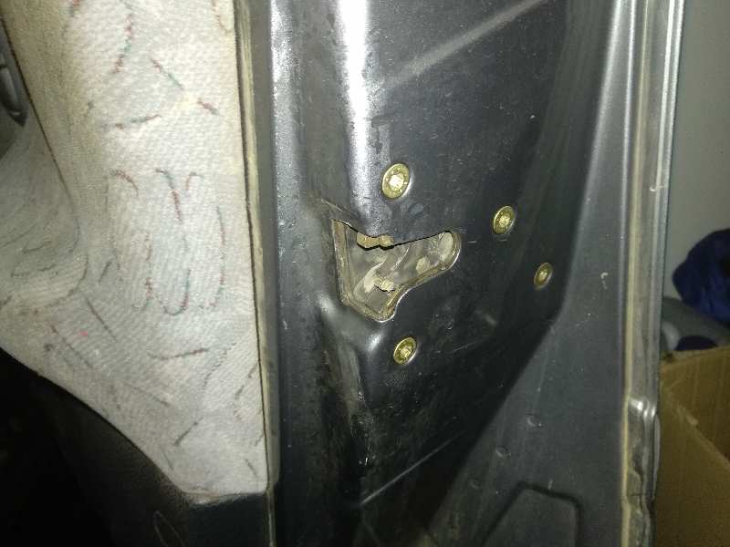 Cerradura puerta delantera derecha peugeot 406 2.0 16v
