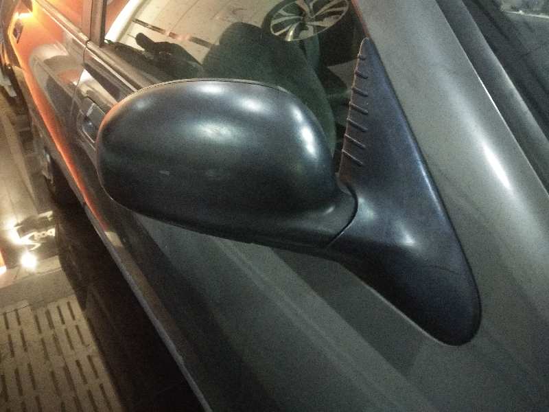Retrovisor derecho peugeot 406 2.0 16v