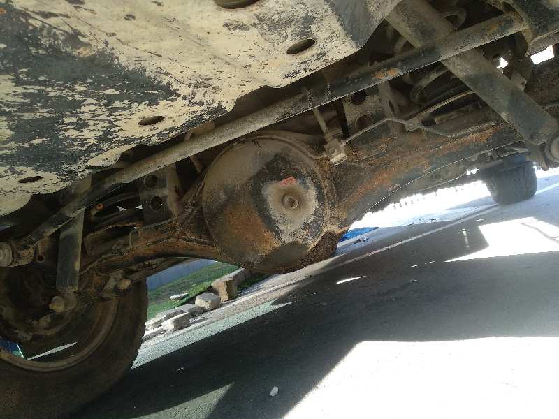 Puente trasero nissan terrano ii 2.7 tdi 4wd
