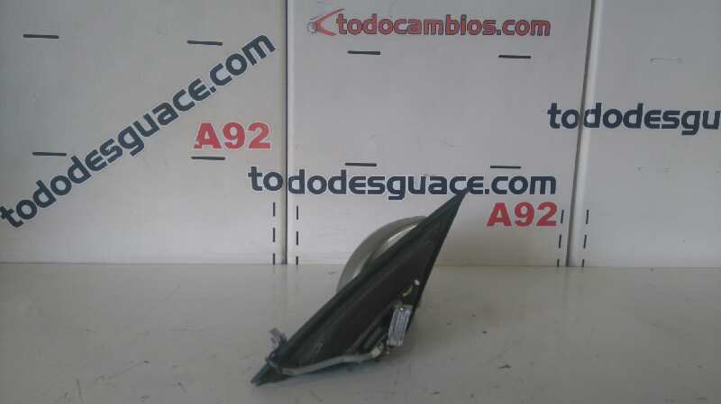 Retrovisor derecho electrico nissan primera 2.0