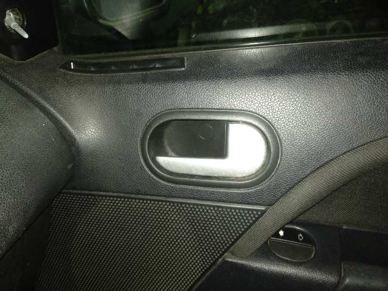 Maneta interior delantera derecha ford fiesta v 1.4 16v
