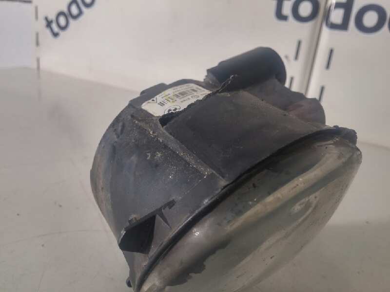 Faro antiniebla derecho bmw 1 118 d