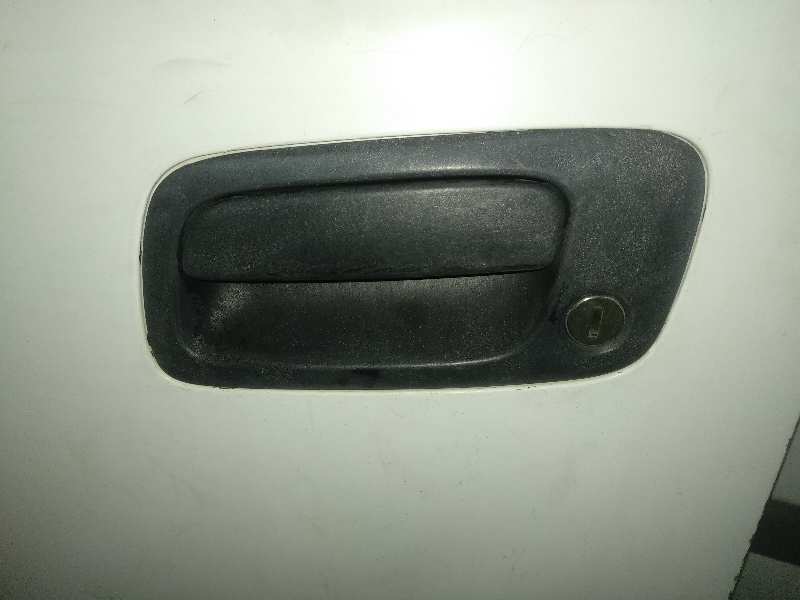 Maneta exterior delantera izquierda opel astra g ranchera familiar 1.6 16v (f35)