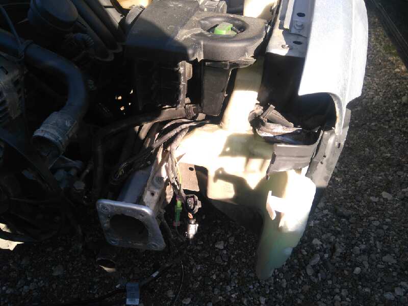 Deposito limpia volkswagen passat berlina (3b3