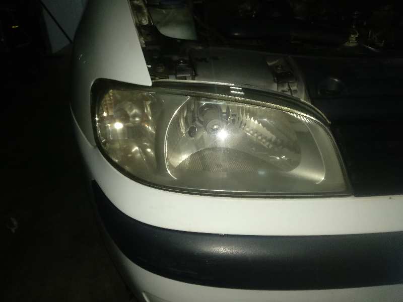 Faro derecho seat cordoba 1.9 tdi