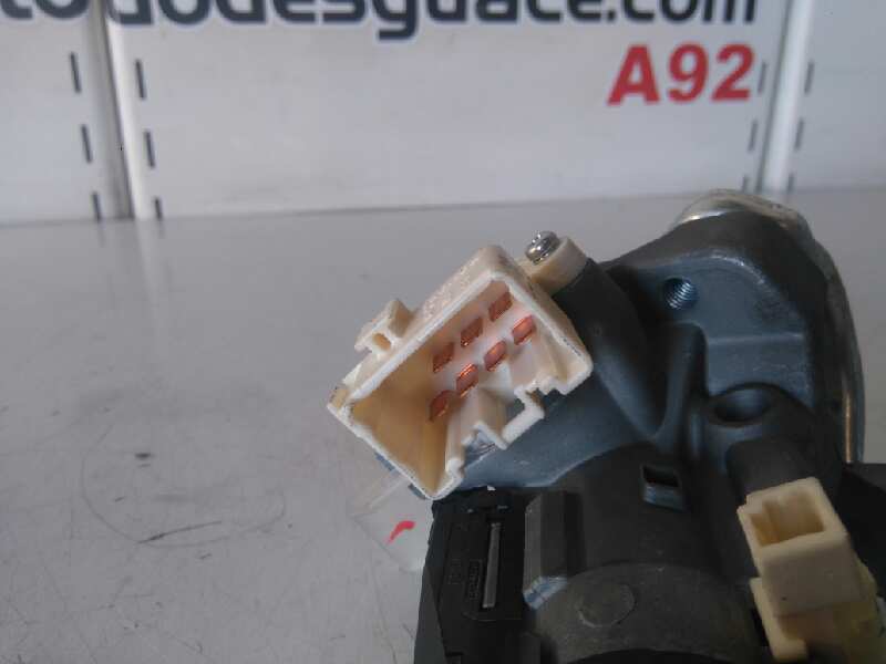 Antirrobo toyota auris 1.4 d4d (nde150_)