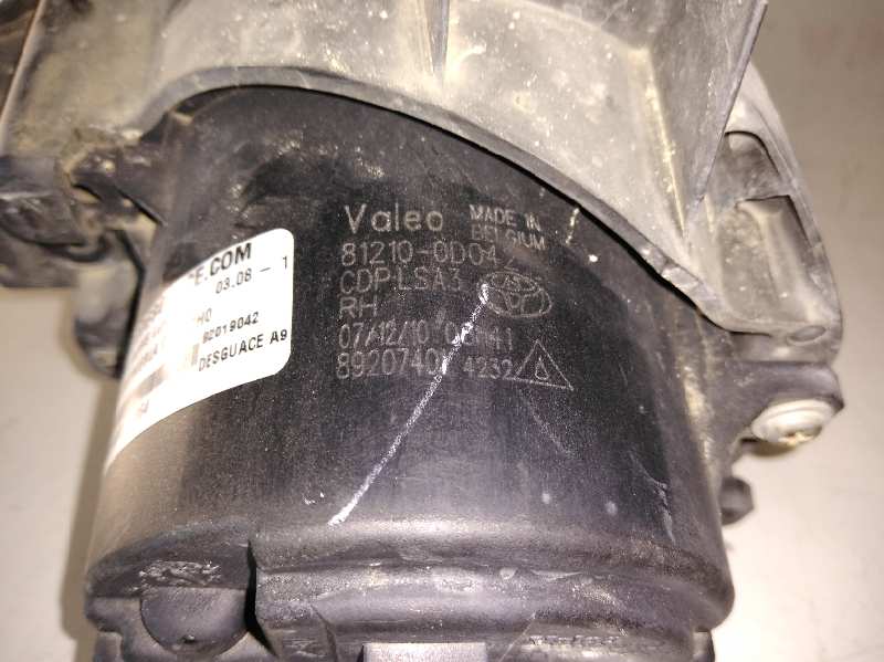 Faro antiniebla derecho toyota auris 1.4 d4d (nde150_)
