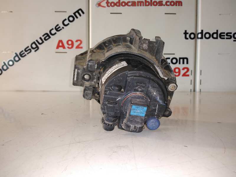 Faro antiniebla derecho toyota auris 1.4 d4d (nde150_)