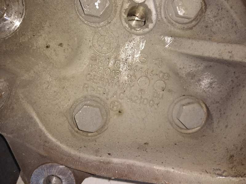 Mangueta delantera derecha bmw 1 118 d