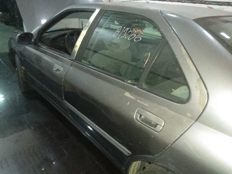 Puerta trasera izquierda peugeot 406 2.0 16v