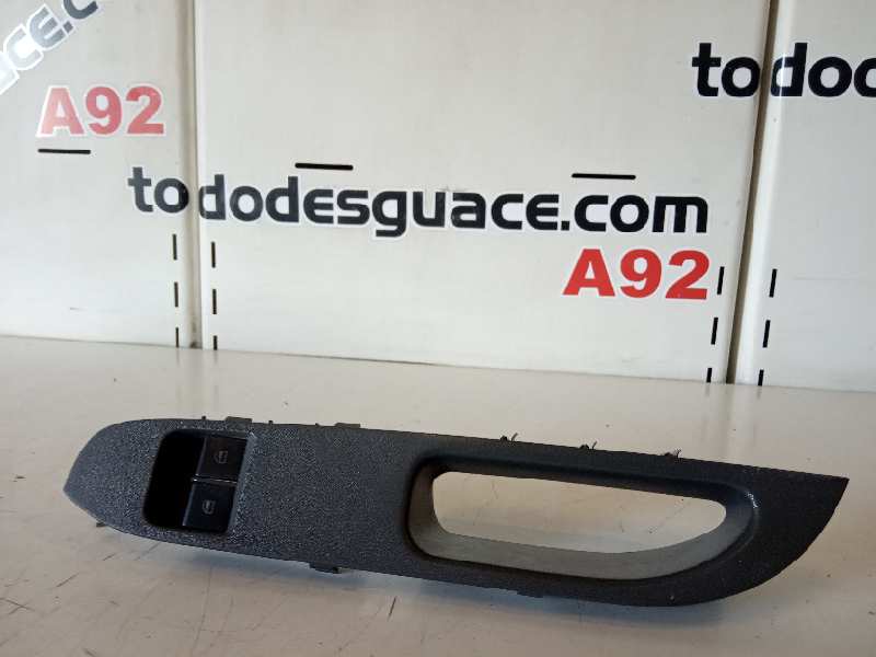 Mando elevalunas delantero izquierdo seat cordoba 1.9 tdi