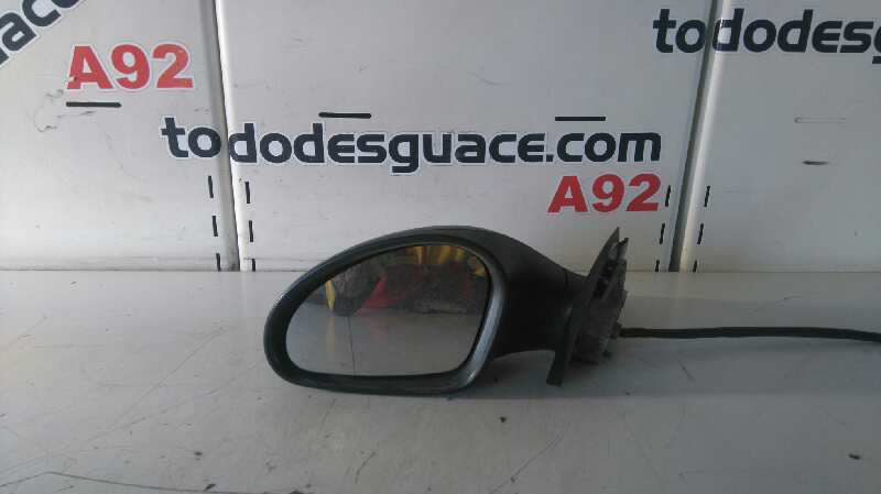 Retrovisor izquierdo seat cordoba 1.9 tdi