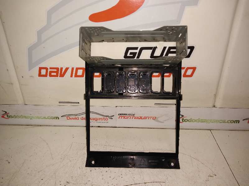 Carcasa central de radio y clima scania serie pgr (lclase) f