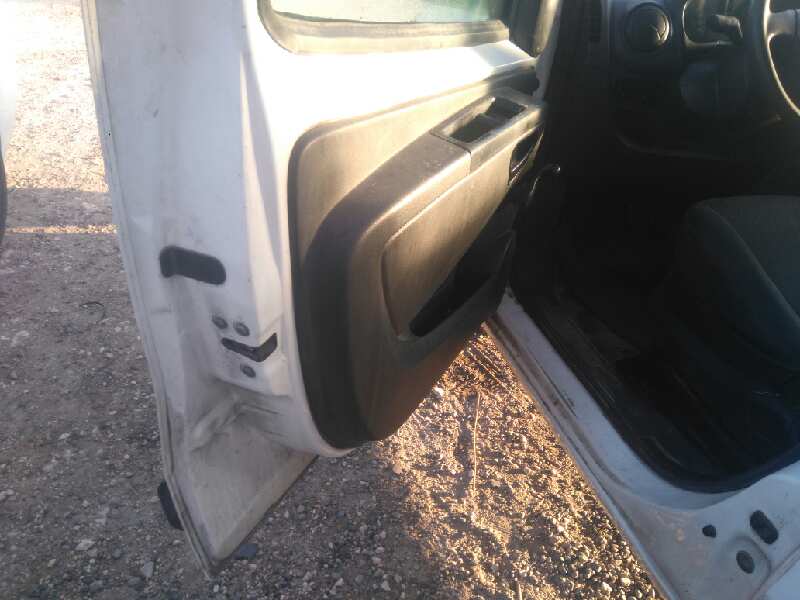 Cerradura puerta delantera izquierda 1.4 hdi