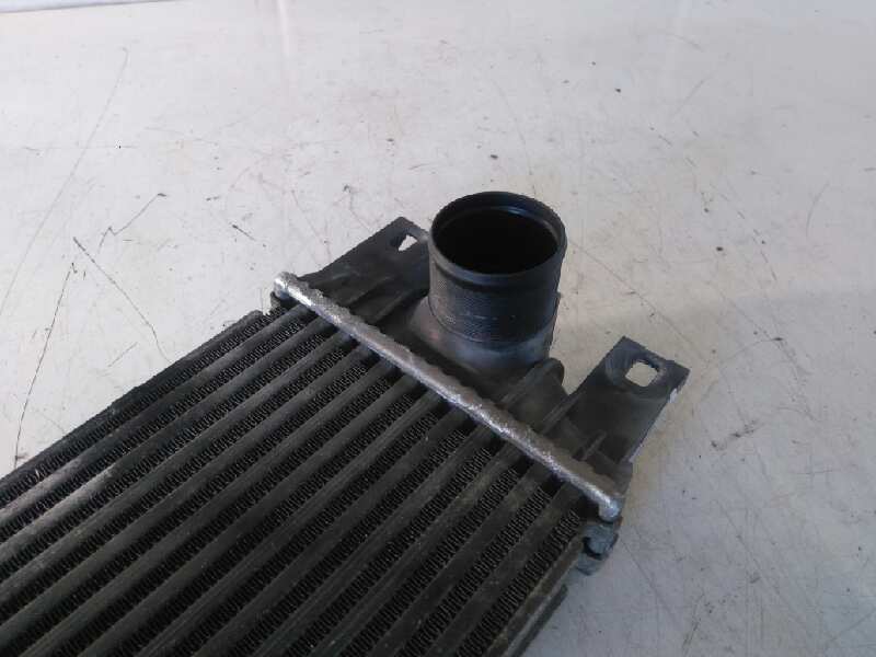 Intercooler 2.5 dci 120