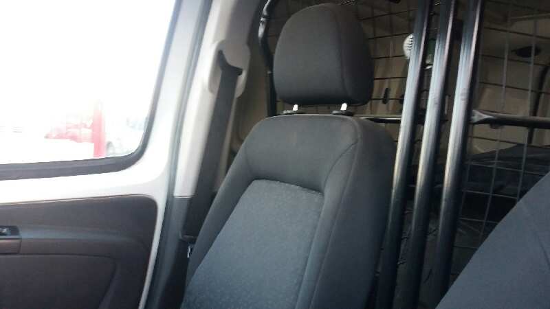 Asiento delantero derecho 1.4 hdi
