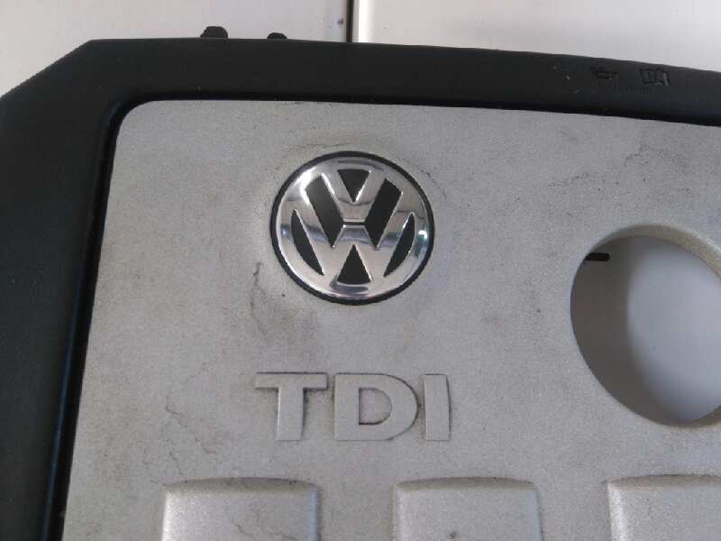 Tapa motor volkswagen passat variant (3c5